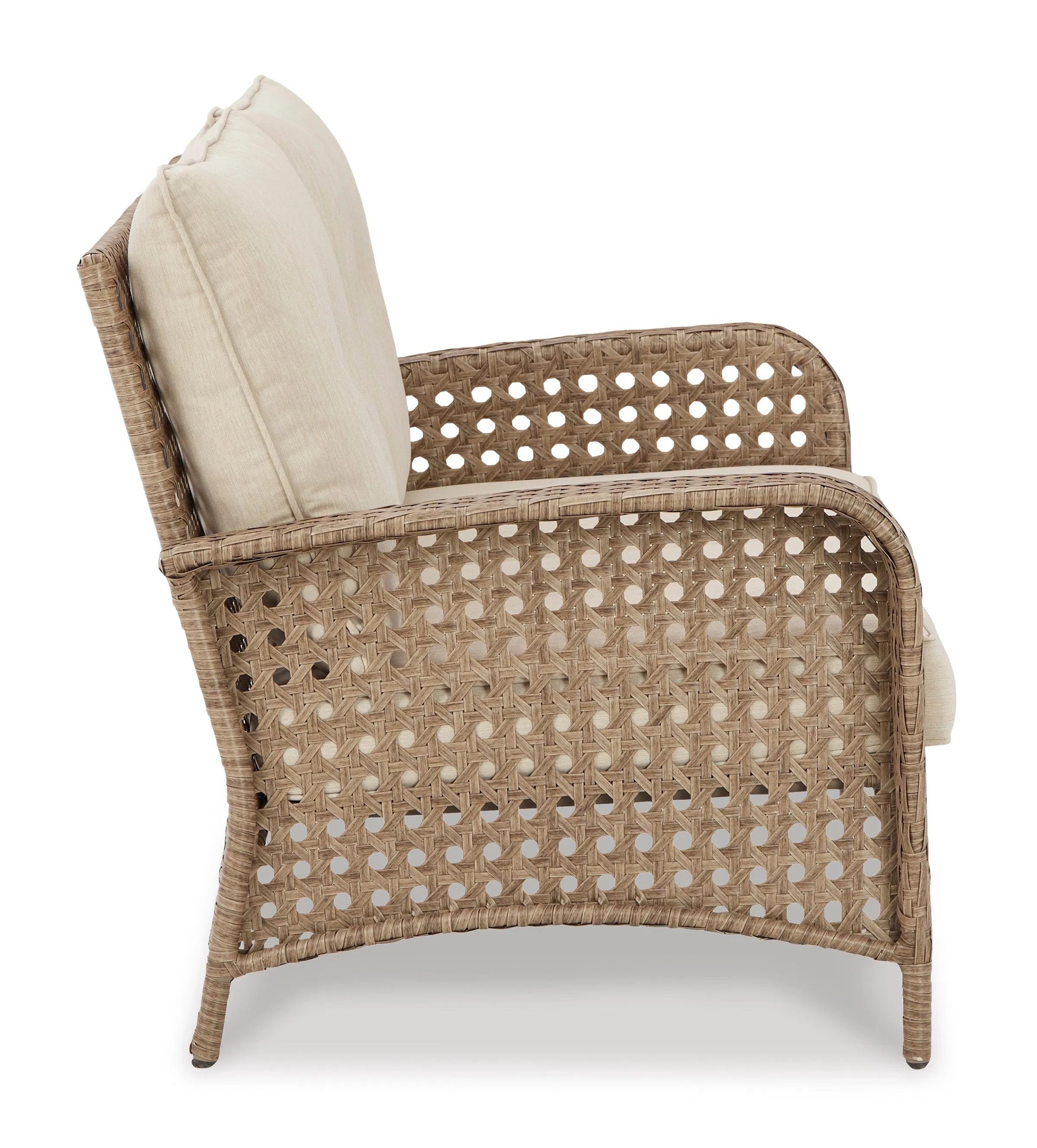 Braylee Outdoor Set