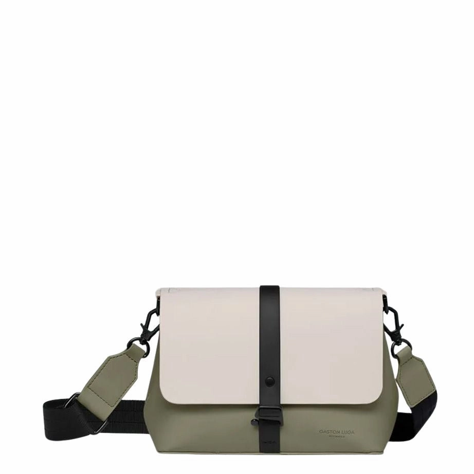 Limited Time Sale Splsh Crossbody Bag