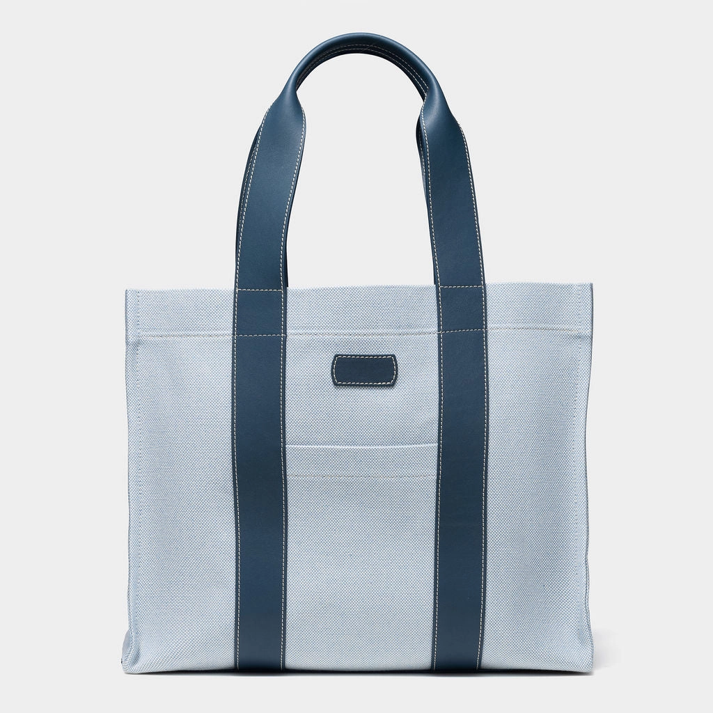 Two Tone Tote Dont Miss This Offer