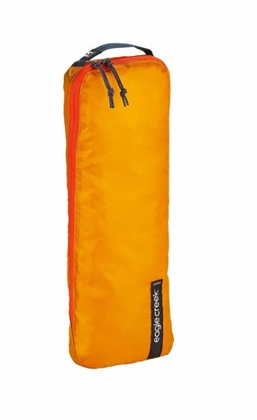 Gift Ideas Galore Eagle Creek Pack-It Isolate Slim Cube M