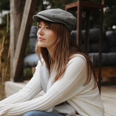Hicks & Brown Felsham Bakerboy Tweed Cap - Charcoal Shop the Savings