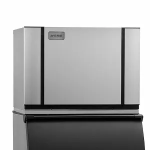 Ice-O-Matic - CIM0530HR Commercial 30" Elevation Series? Half Cube Ice Machine Head - 570 lb/24 hr, Remote Cooled, 115v