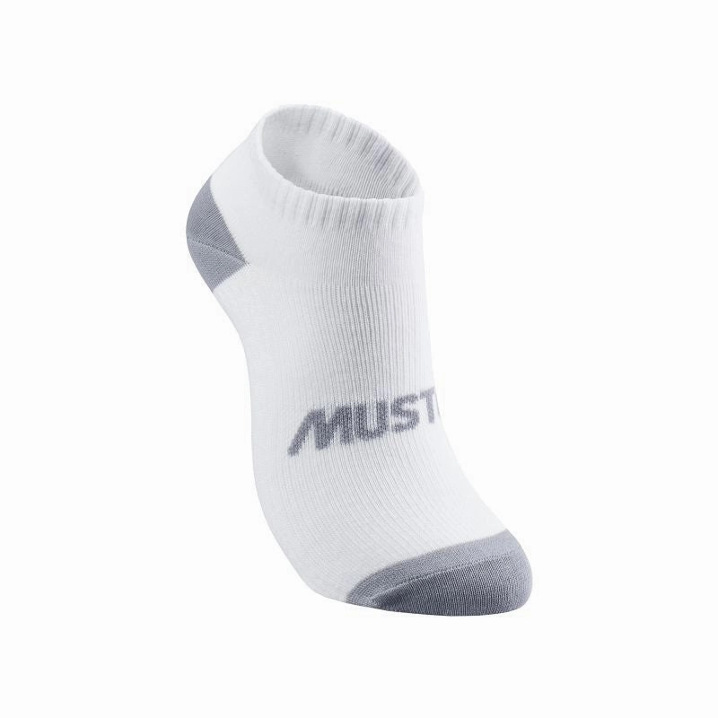 Steal Todays Offer Today Only Hot Pick Musto Essential 3 Pack Trainer Socks - White