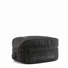 Online Exclusive Steal Patagonia Black Hole Cube 6L Black