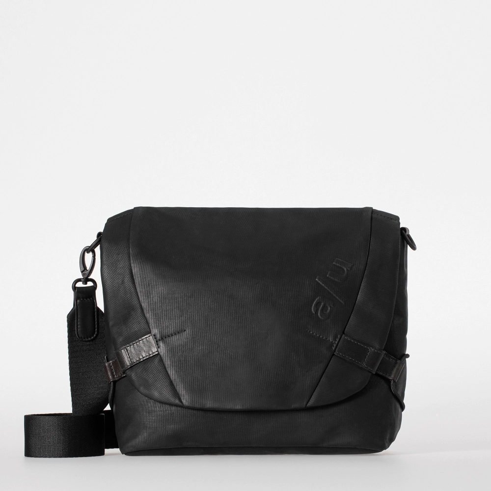 Steal Todays Offer Todays Trending Deals Aunts & Uncles Japan Sendai Crossover Bag