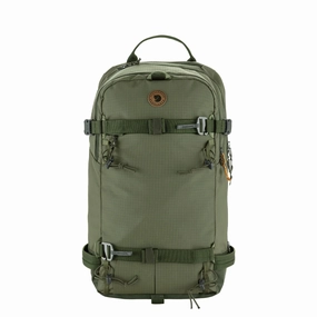 Fjallraven Bergtagen Touring 22 Laurel Green / Deep Forest Instant Hot Deal