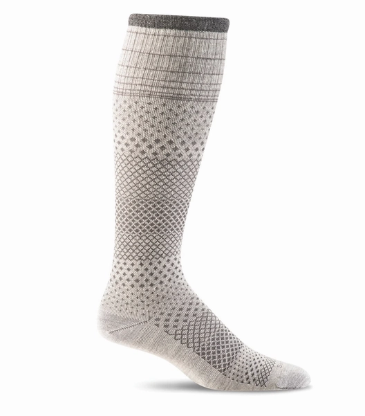 Unmissable Deal Today Sockwell Women'S Micro Grade Graduated Compression Sock