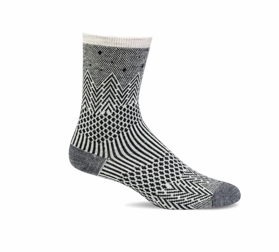Price Drop Alert Grab Your Deal Today Sockwell Women'S Mountain Jacquard Essential Comfort Socks