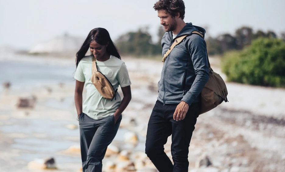 Mega Hot Offer Thule Aion Sling Bag