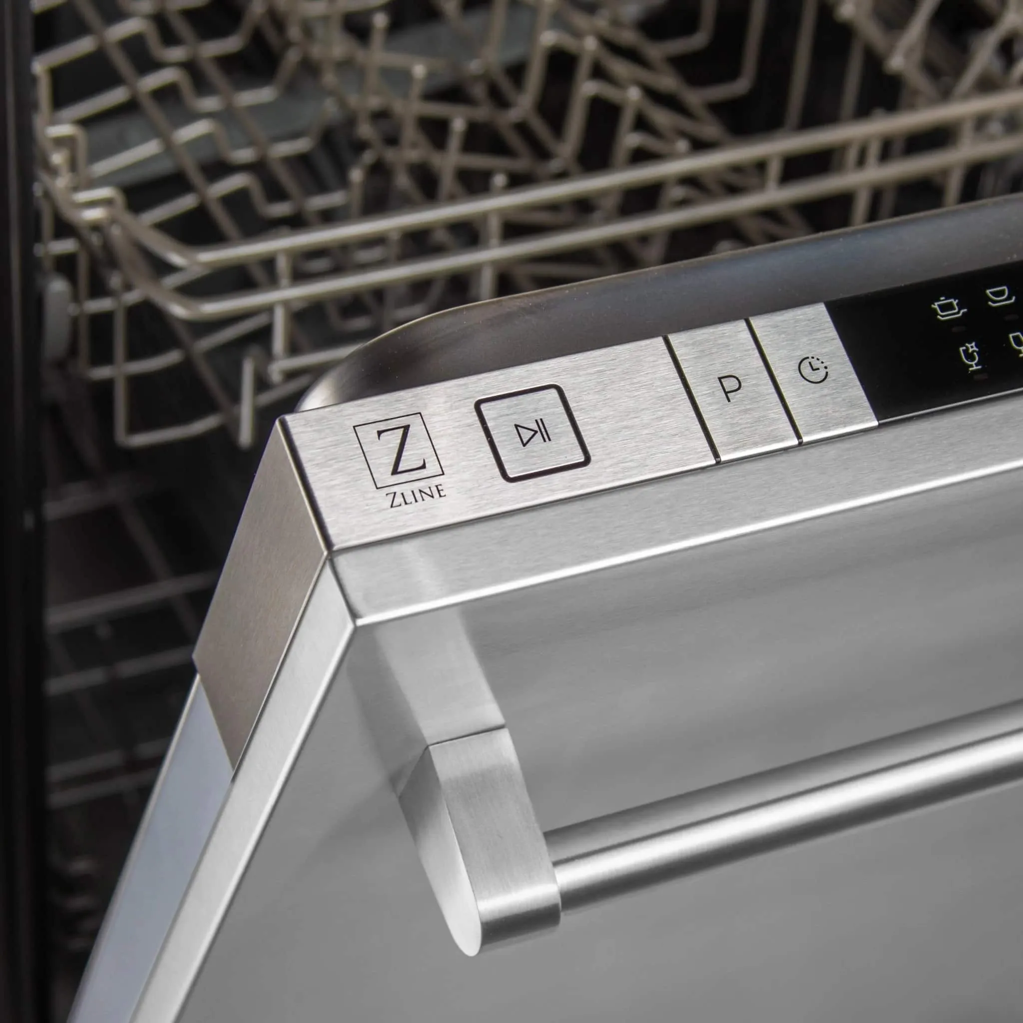 ZLINE 24-Inch Dishwasher in Stainless Steel with Stainless Steel Tub and Traditional Style Handle (DW-304-H-24)